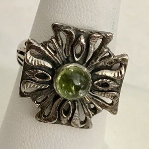Glowing Aurastella Sterling Silver R114 Size 8